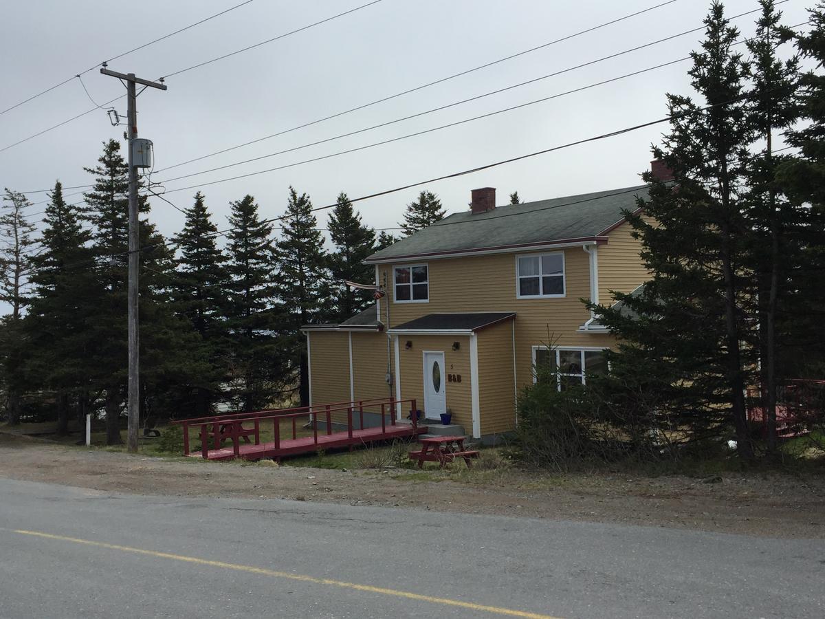 Meems Elliston B&B 외부 사진